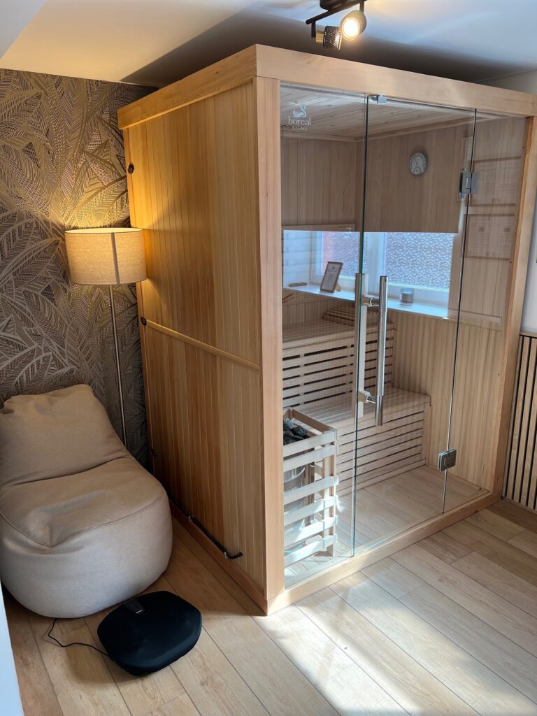 Emeraude - Salle de bain avec Sauna pour se relaxer après une journée intense